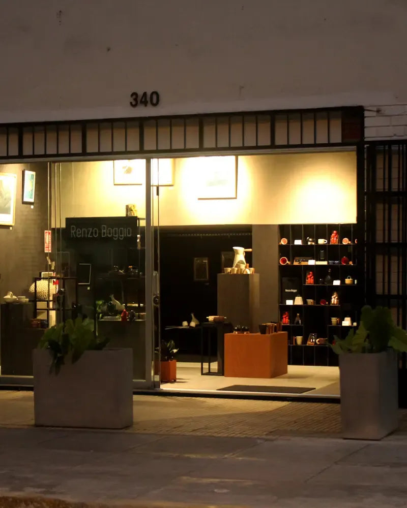 Fachada de RenzoBoggio/Estudio en Calle Enrique Palacios 340, Miraflores